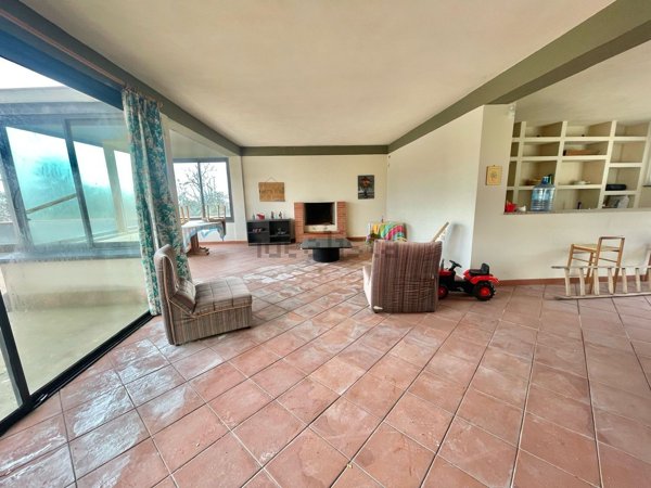 casa indipendente in vendita ad Aci Sant'Antonio
