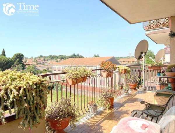appartamento in vendita ad Aci Sant'Antonio