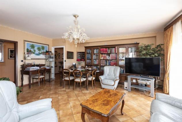 appartamento in vendita ad Aci Sant'Antonio