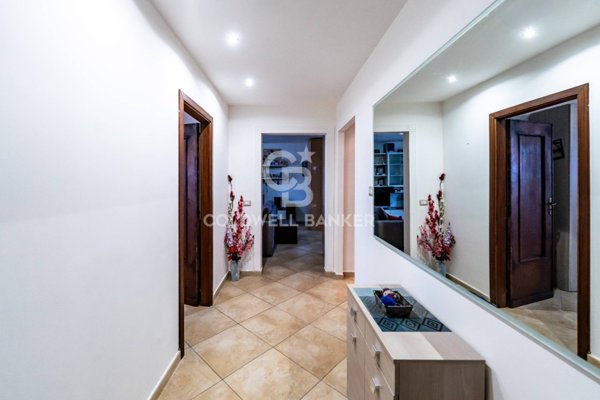 appartamento in vendita ad Aci Sant'Antonio