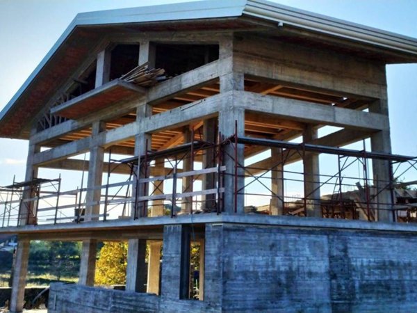 casa indipendente in vendita ad Aci Sant'Antonio