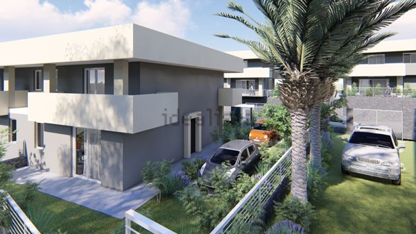 casa indipendente in vendita ad Aci Sant'Antonio