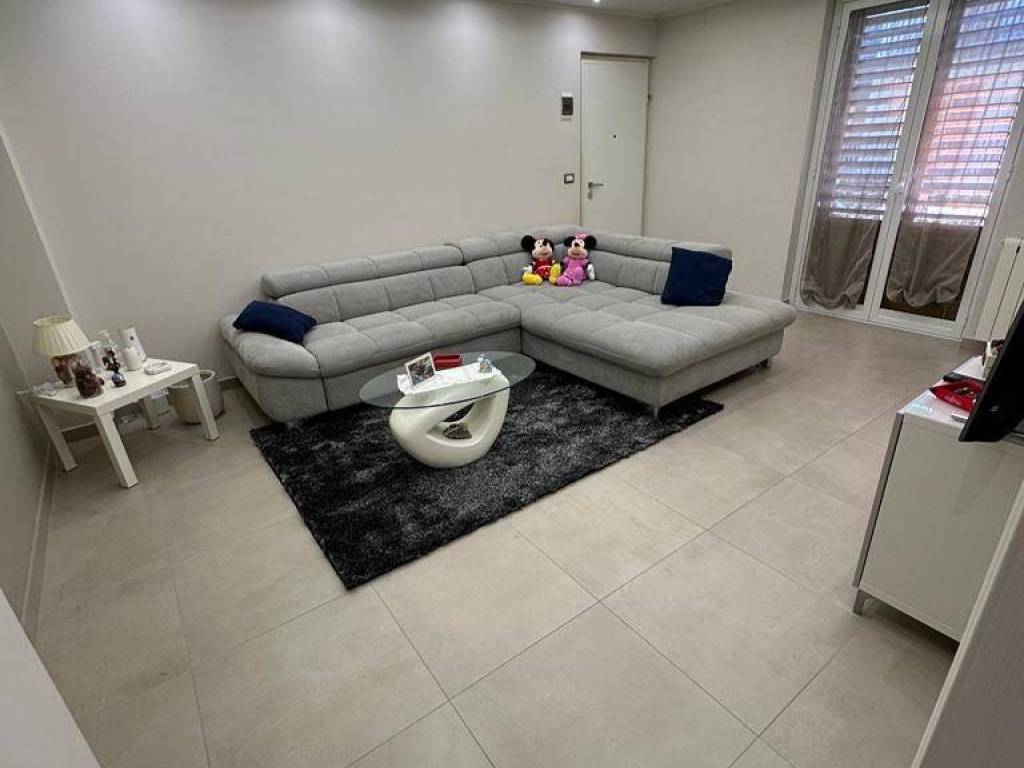 appartamento in vendita ad Aci Sant'Antonio