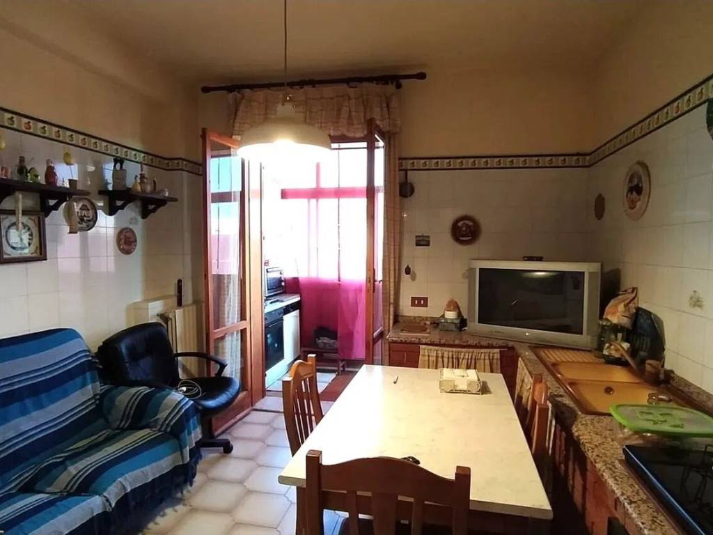 appartamento in vendita ad Aci Sant'Antonio