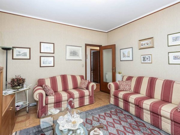 appartamento in vendita ad Aci Sant'Antonio