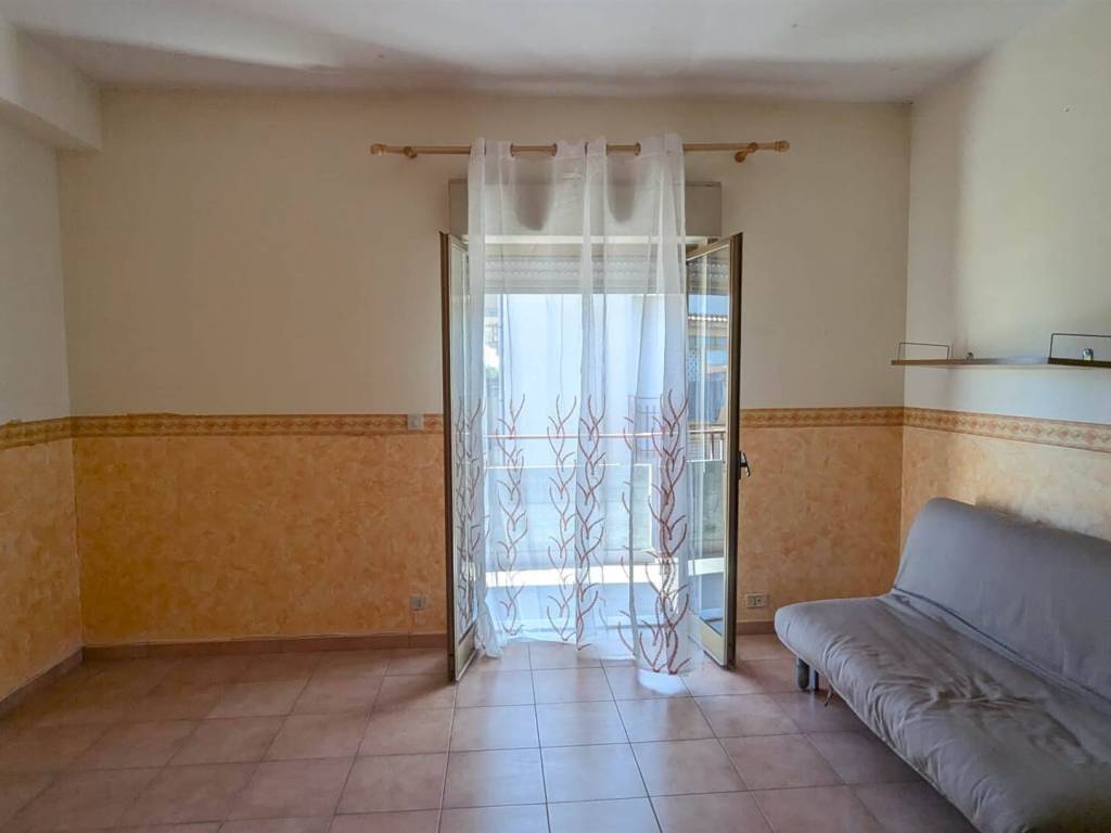 appartamento in vendita ad Aci Sant'Antonio