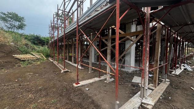 casa indipendente in vendita ad Aci Sant'Antonio in zona Lavinaio
