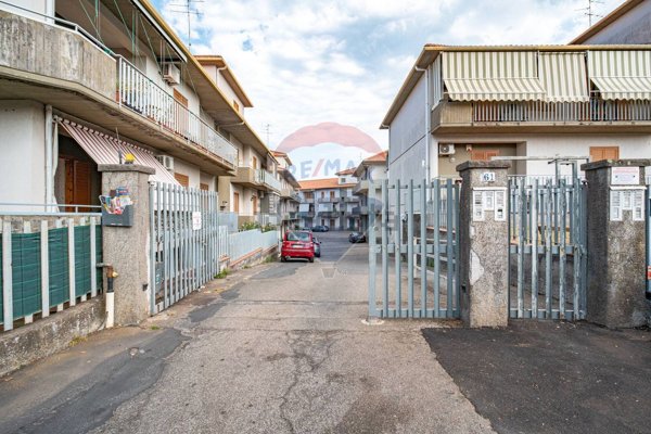 appartamento in vendita ad Aci Sant'Antonio