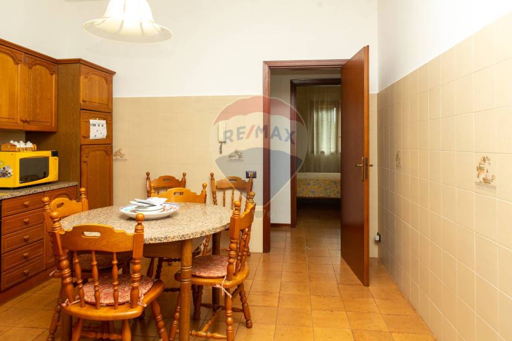 appartamento in vendita ad Aci Sant'Antonio