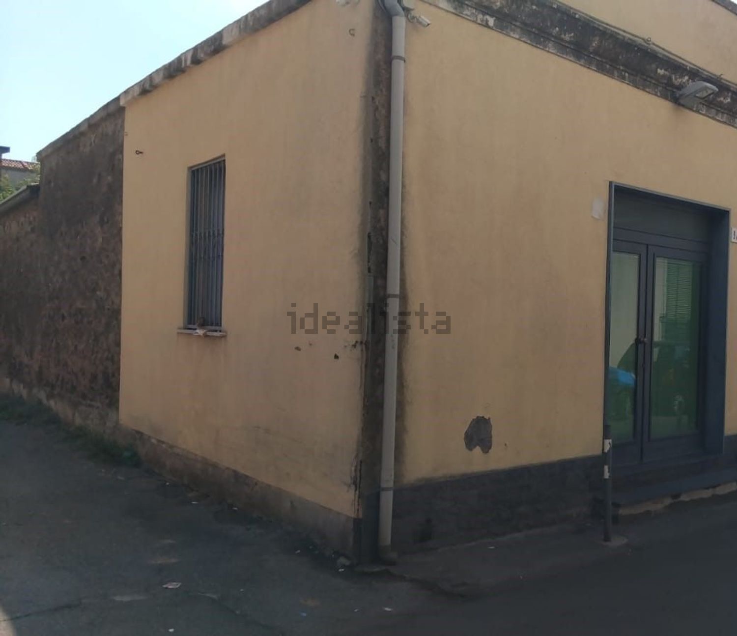 casa semindipendente in vendita ad Aci Sant'Antonio