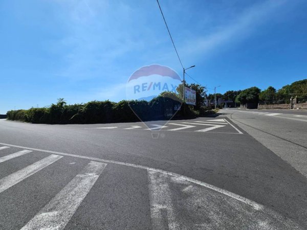 terreno agricolo in vendita ad Aci Sant'Antonio