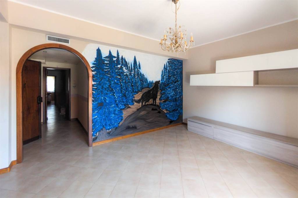 appartamento in vendita ad Aci Sant'Antonio