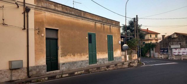 appartamento in vendita ad Aci Sant'Antonio