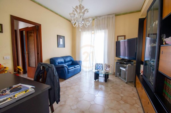 appartamento in vendita ad Aci Sant'Antonio