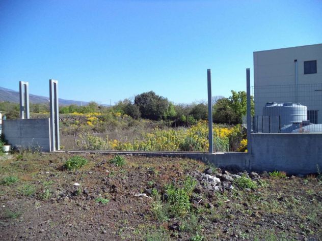 terreno agricolo in vendita ad Aci Sant'Antonio