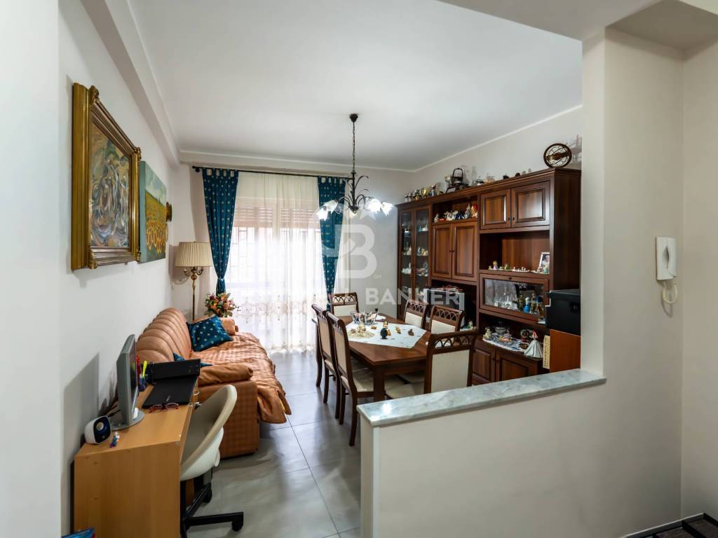 appartamento in vendita ad Aci Sant'Antonio