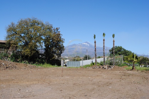 casa indipendente in vendita ad Aci Sant'Antonio