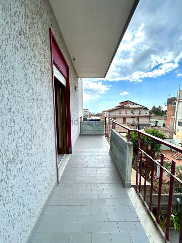 appartamento in vendita ad Aci Sant'Antonio