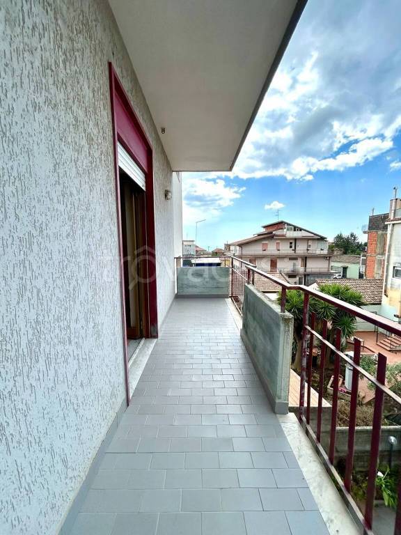 appartamento in vendita ad Aci Sant'Antonio