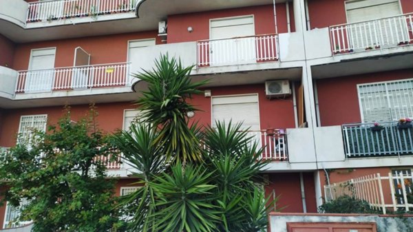 appartamento in vendita ad Aci Sant'Antonio