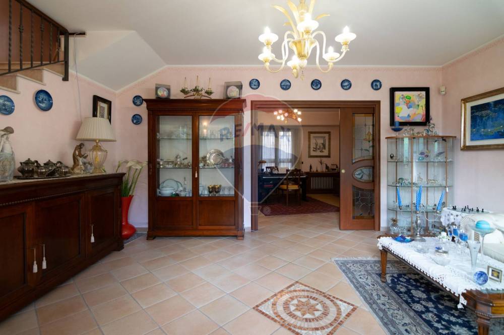 casa indipendente in vendita ad Aci Sant'Antonio