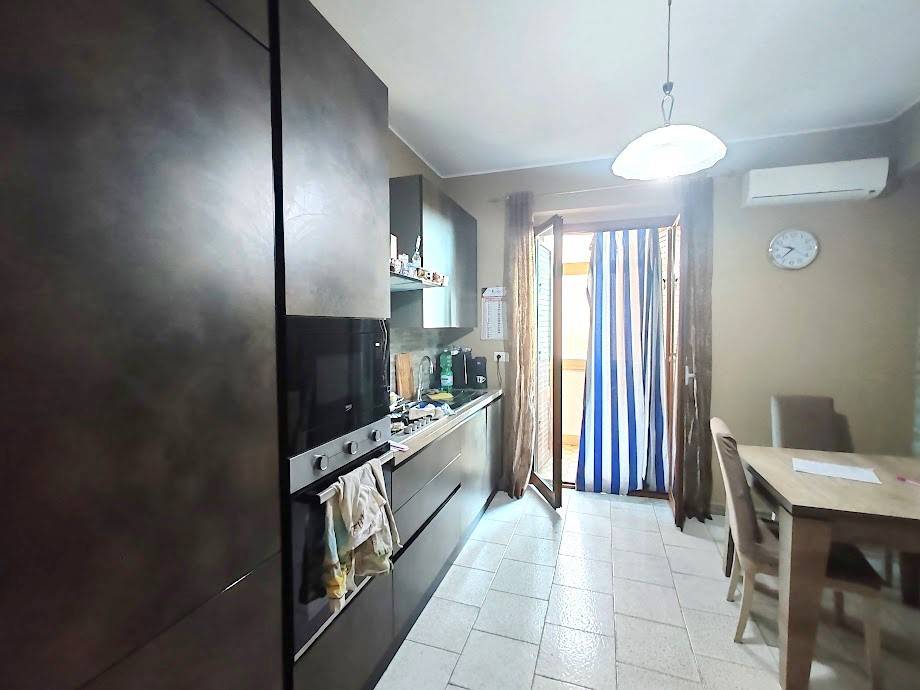 appartamento in vendita ad Aci Sant'Antonio