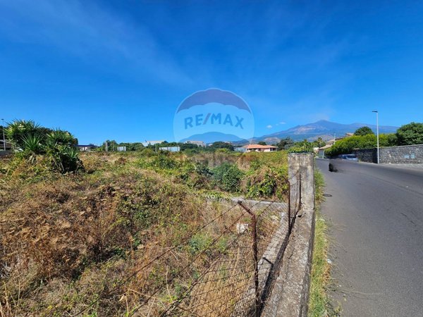 appartamento in vendita ad Aci Sant'Antonio