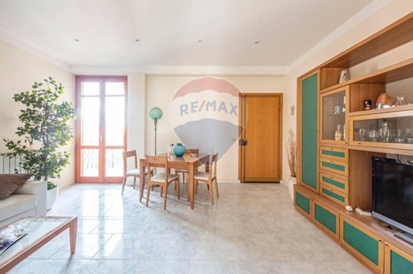 appartamento in vendita ad Aci Sant'Antonio