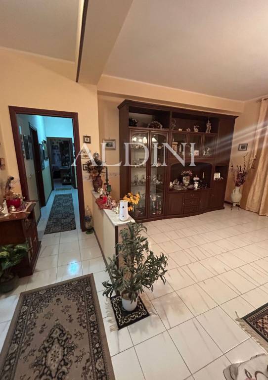 appartamento in vendita ad Aci Sant'Antonio