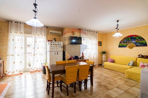 appartamento in vendita ad Aci Sant'Antonio