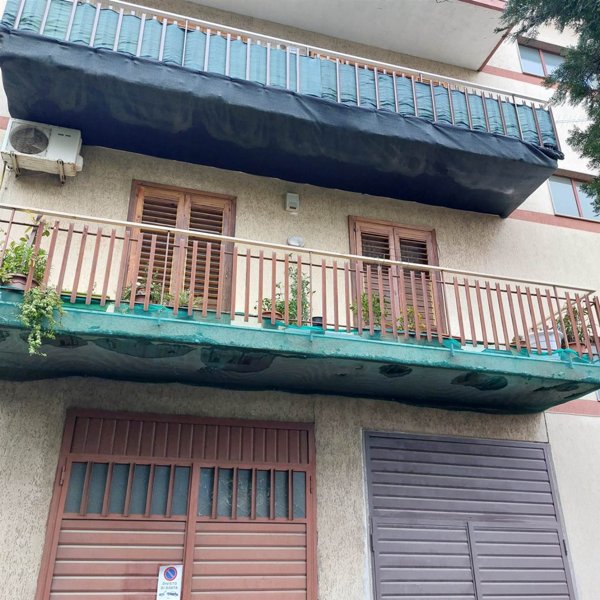 appartamento in vendita ad Aci Sant'Antonio