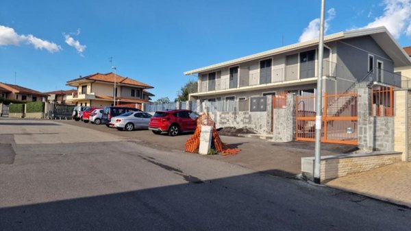 appartamento in vendita ad Aci Sant'Antonio