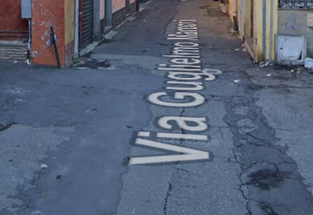 appartamento in vendita ad Aci Sant'Antonio