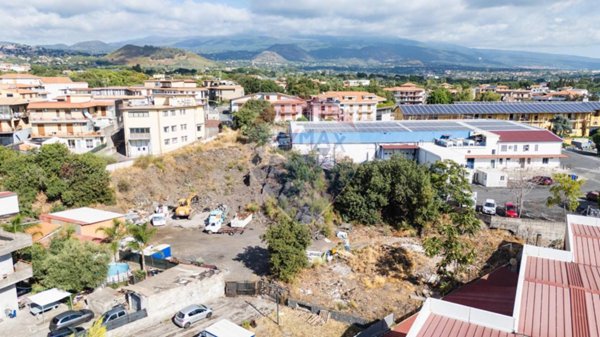 terreno agricolo in vendita ad Aci Sant'Antonio