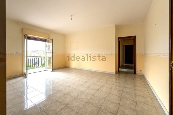 appartamento in vendita ad Aci Sant'Antonio