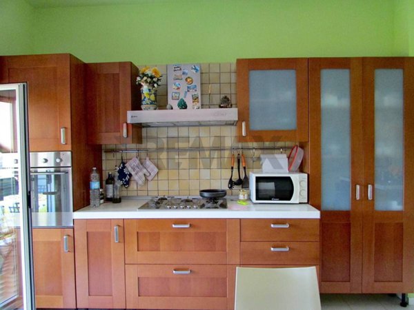 appartamento in vendita ad Aci Sant'Antonio