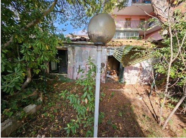 appartamento in vendita ad Aci Sant'Antonio