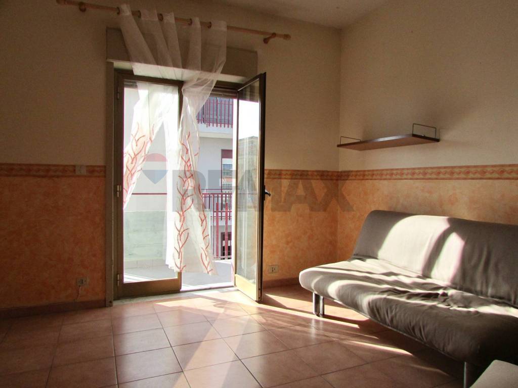 appartamento in vendita ad Aci Sant'Antonio