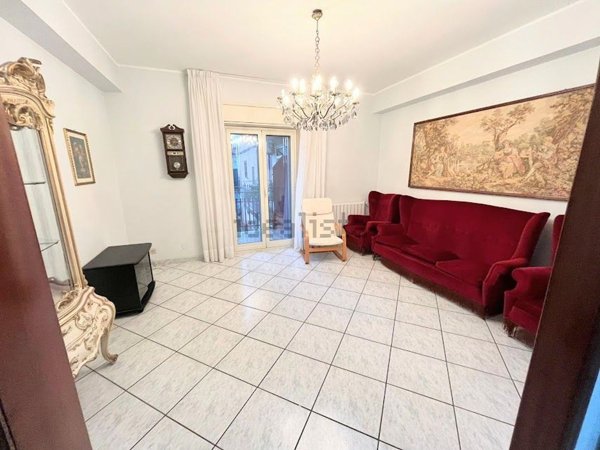 appartamento in vendita ad Aci Sant'Antonio