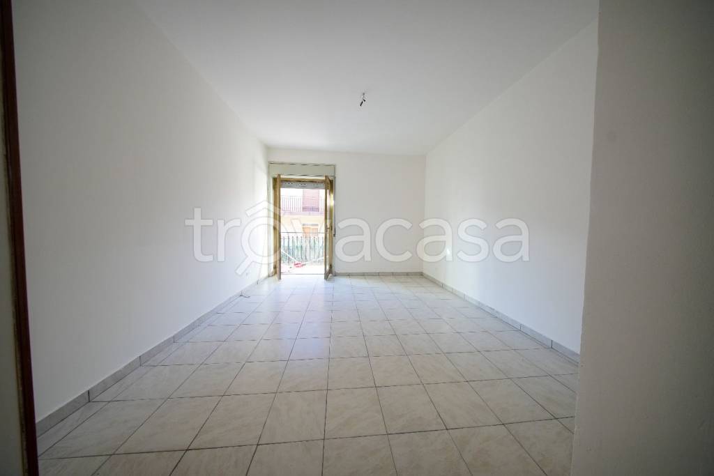 appartamento in vendita ad Aci Sant'Antonio