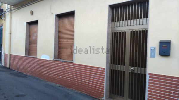 appartamento in vendita ad Aci Sant'Antonio