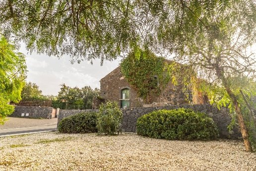 casa indipendente in vendita ad Aci Sant'Antonio