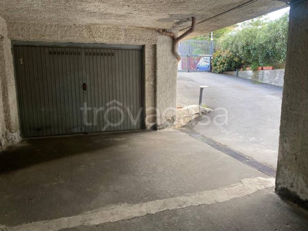 casa indipendente in vendita ad Aci Sant'Antonio