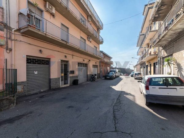 appartamento in vendita ad Aci Sant'Antonio