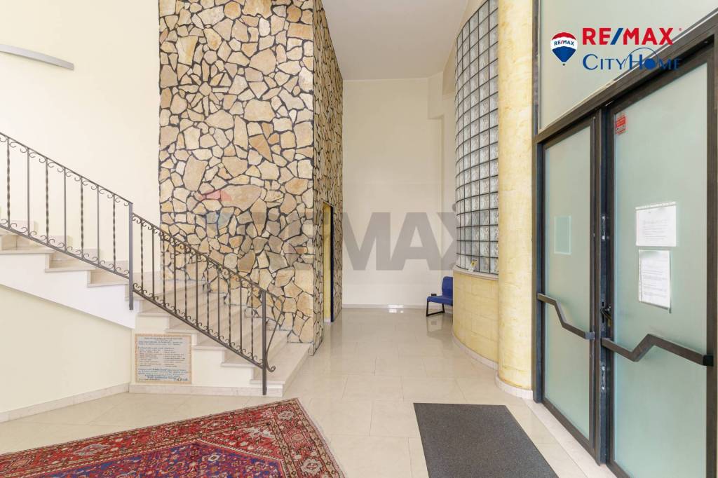 appartamento in vendita ad Aci Sant'Antonio