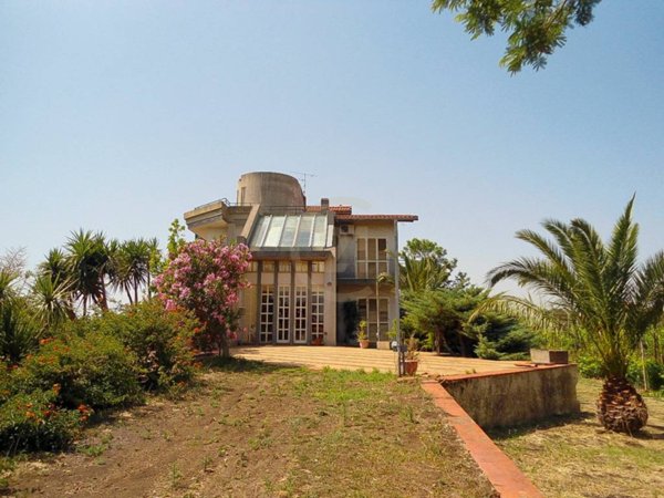 casa indipendente in vendita ad Aci Sant'Antonio