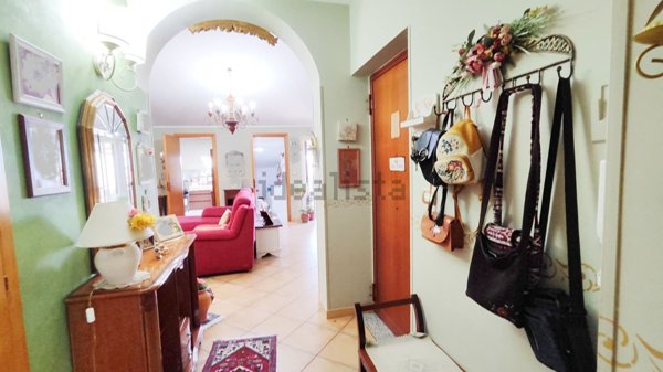 appartamento in vendita ad Aci Sant'Antonio