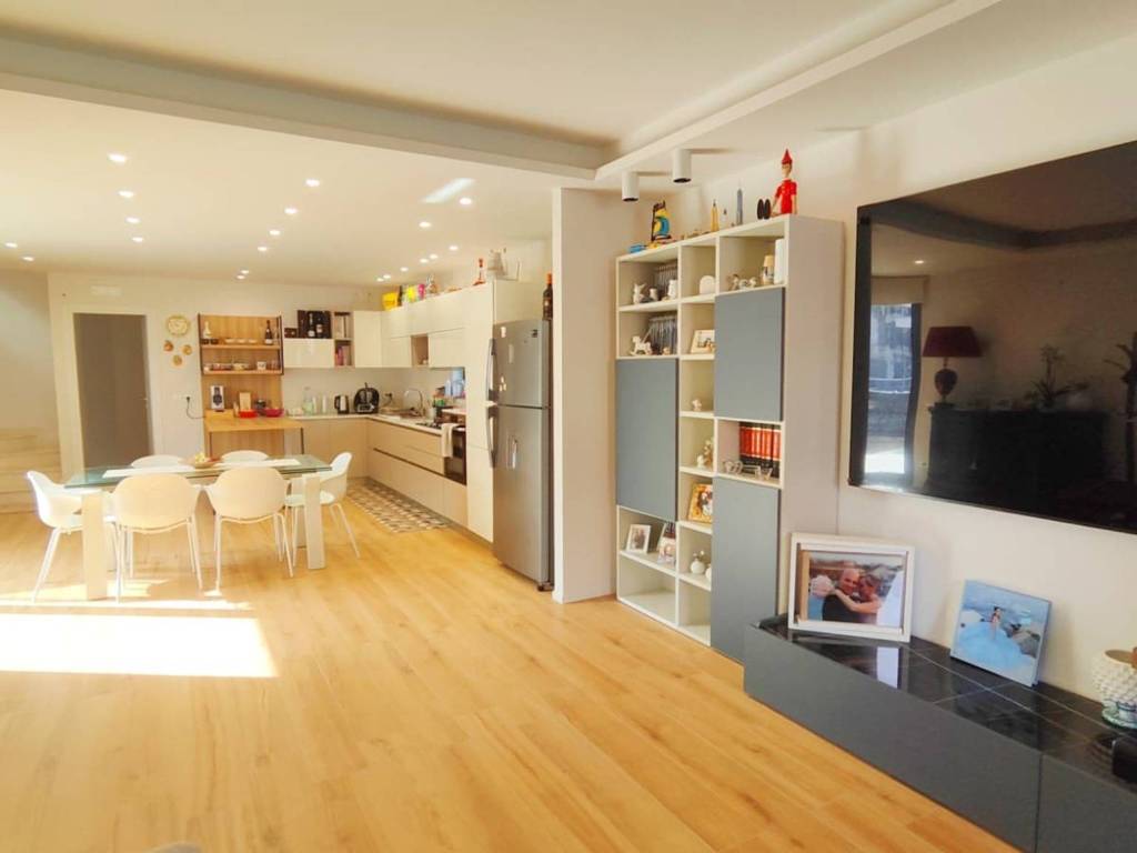 casa indipendente in vendita ad Aci Sant'Antonio