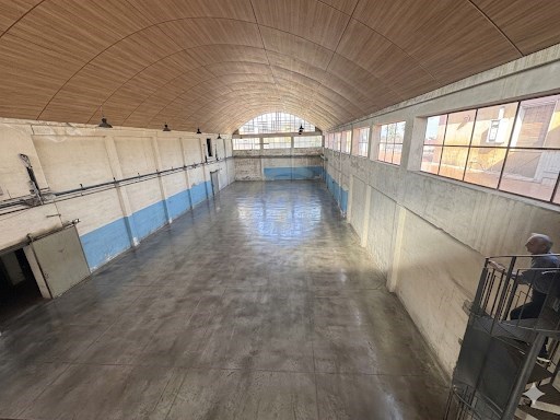 locale commerciale in vendita ad Aci Sant'Antonio