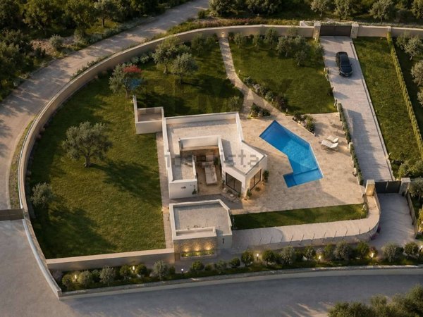casa indipendente in vendita ad Aci Sant'Antonio